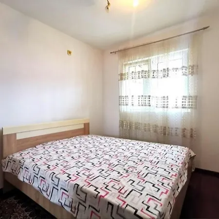 Sead Apartament *